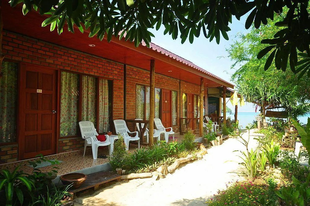 Dee Dee Beach House Phi Phi Don