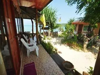 Dee Dee Beach House Islas Phi Phi Tailandia