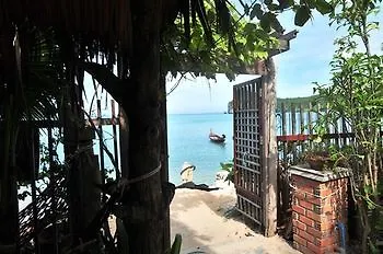 ** Hotel Dee Dee Beach House Islas Phi Phi Tailandia